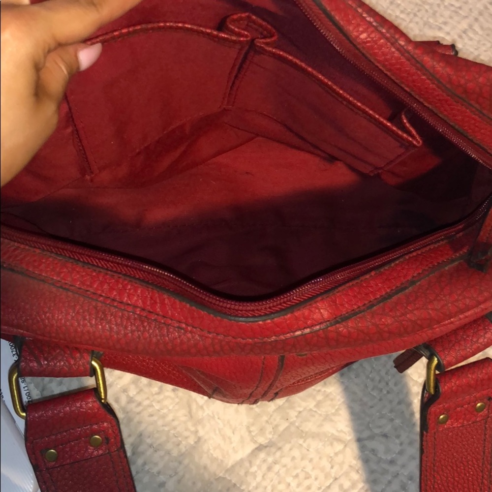 Red bag - Picture 2 of 2